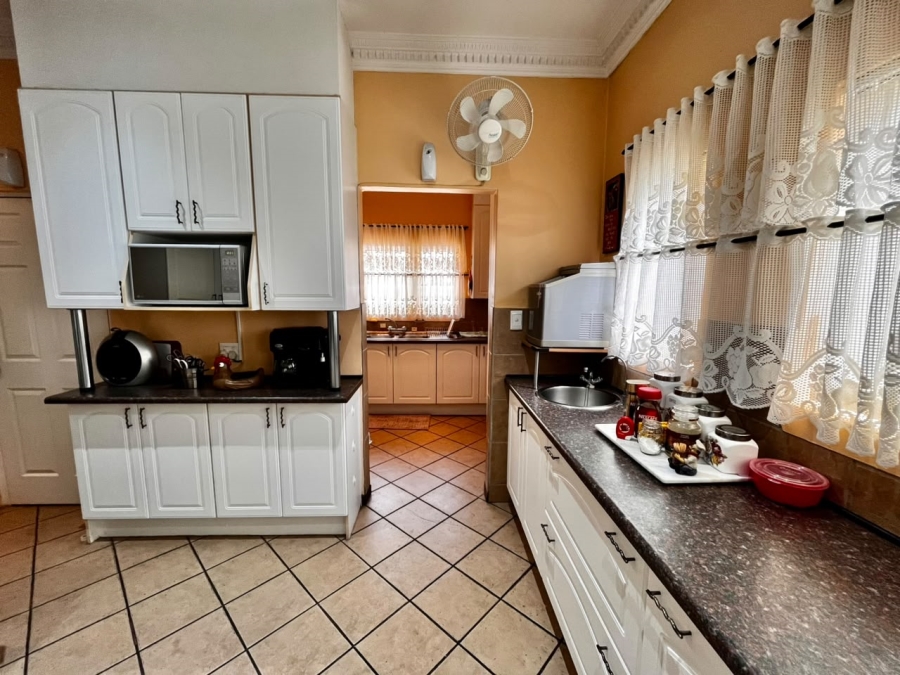 3 Bedroom Property for Sale in Protea Park North West